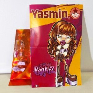 Brand-new Yasmin Bratz accessories and poster - Always Bratz